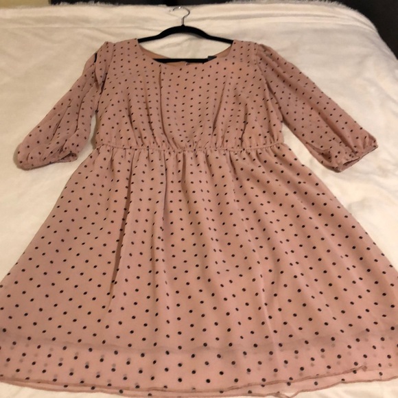 Enfocus Studio Dresses & Skirts - Polka dot blush dress
